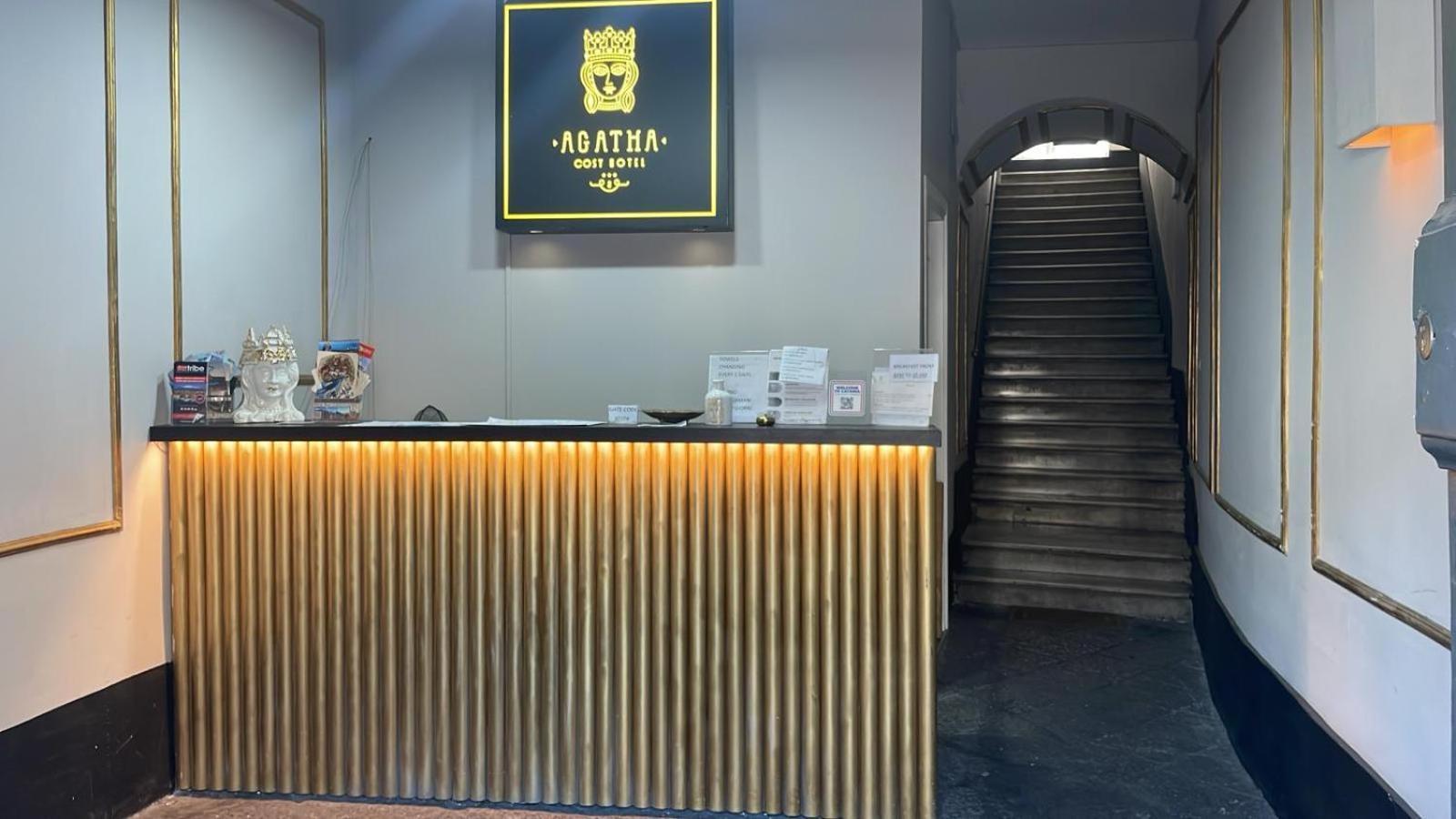 卡塔尼亚 Agatha Cosy酒店 外观 照片